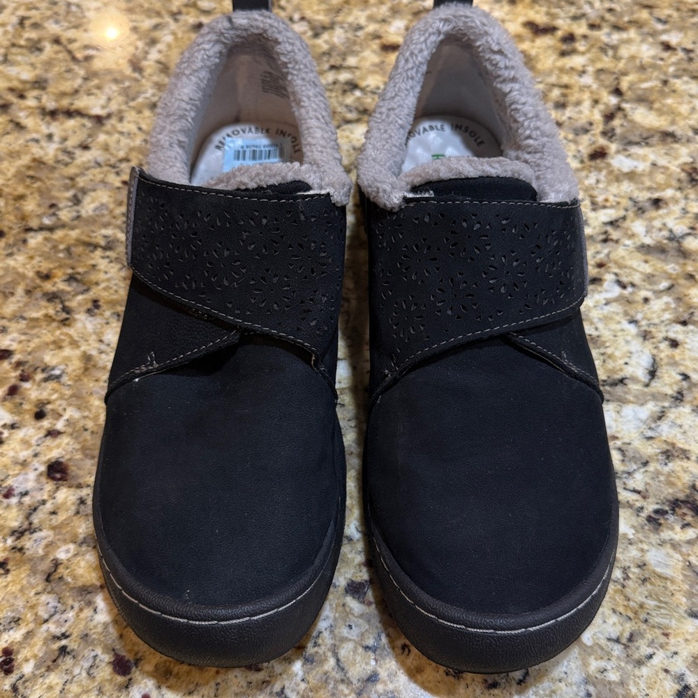 Jambu Sonoma velcro strap slip on shoes - Picture 3 of 7